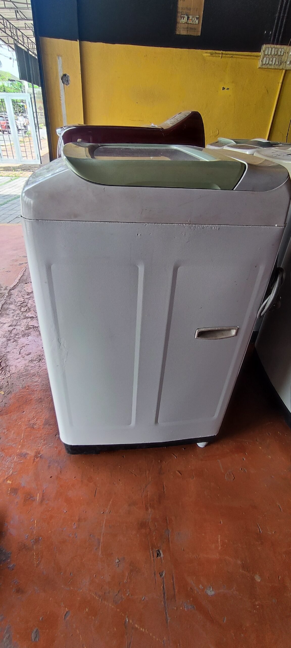 Samsung Top load Washing machine - Image 3